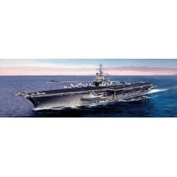 ИЗЧЕРПАН Сглобяем модел на кораб USS Saratoga CV-60 мащаб 1:720