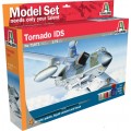 Сглобяем модел на самолет TORNADO IDS мащаб 1:72 Сглобяем модел на самолет TORNADO IDS мащаб 1:72