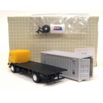 ИЗЧЕРПАН LIAZ 110 камион с 20' контейнер HO 1:87