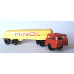 Влекач TATRA 813 с цистерна MINOL TT 1:120