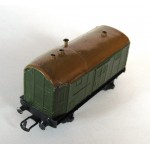 ИЗЧЕРПАН Багажен вагон/поща DR HO 1:87