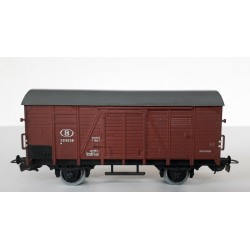 Закрит двуосен кафяв вагон ex G04 SNCB НО 1:87