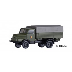 Камион IFA H3A с платнище "NVA" ТТ 1:120 Камион IFA H3A с платнище "NVA" ТТ 1:120